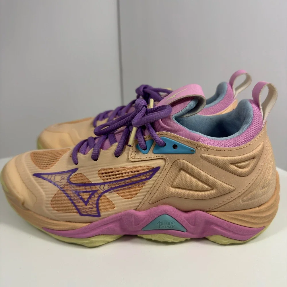 Mizuno Wave Momentum 3 Volleyball Women Size 5 Peach Purple V1GA2312 Sneakers